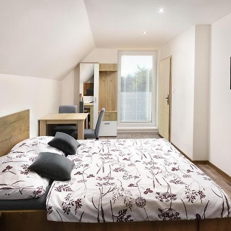 Andris Apartmany Spisske Bystre Luaran gambar