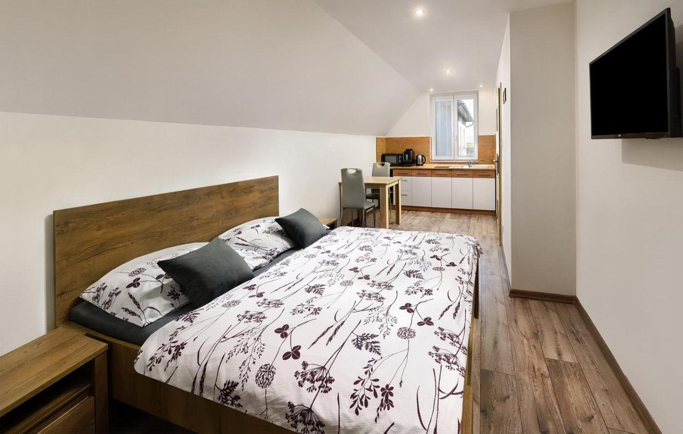 Andris Apartmany Spisske Bystre Luaran gambar